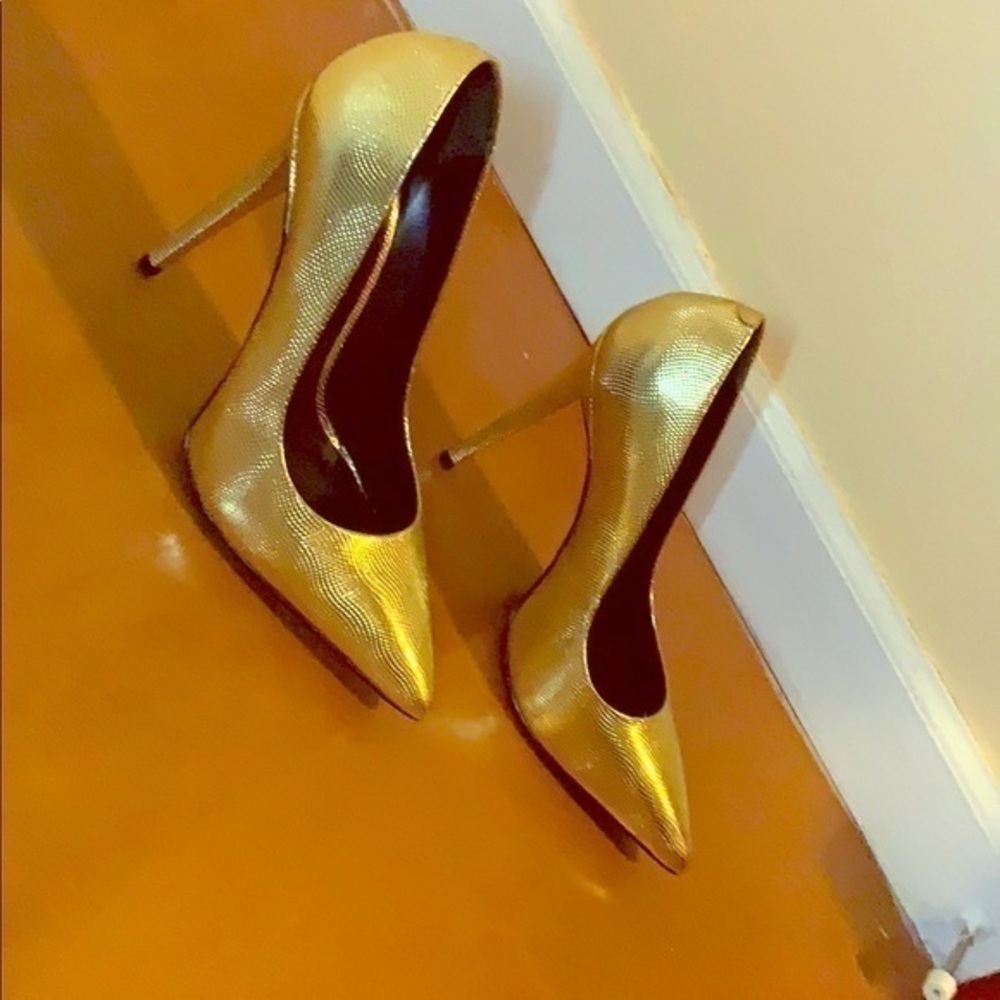 Aldo Gold High Heels Size 9‎